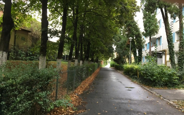 Peles Green Apartment