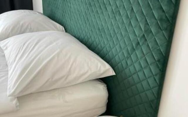 Tiffany Apartment Hotel