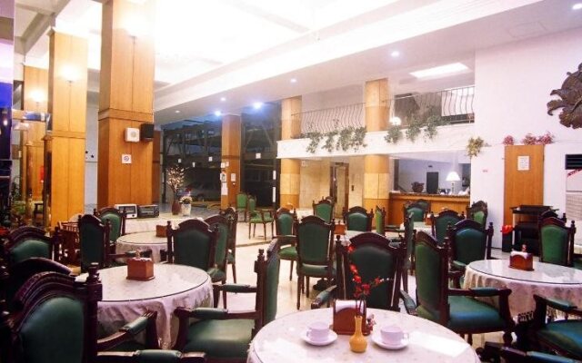 Jing Ai Hotel