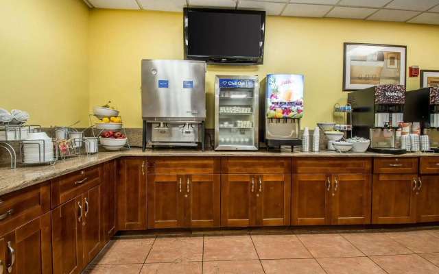 Comfort Inn & Suites Kissimmee by the Parks