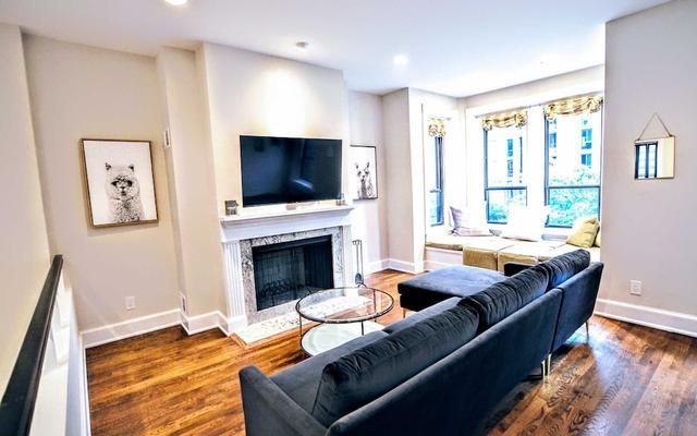 Massive Foggy Bottom Townhouse #1084 3 Bedrooms 2.5 Bathrooms Apts