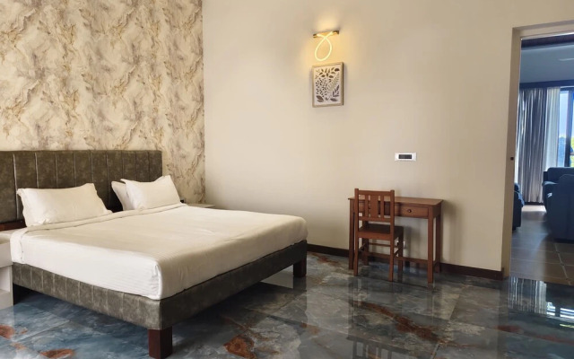 The Serene Shores - Luxury Private Villa