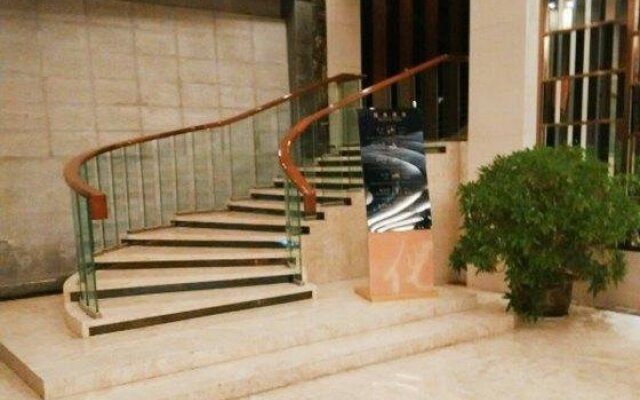 Nishi Haitai Hotel Luxury