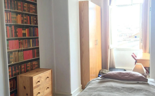 Sunny Lisbon - Guesthouse and Residence