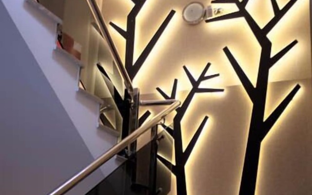 Izmit Saray Hotel