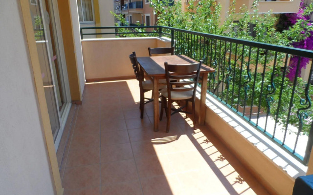 Sebnem Apart & Studios