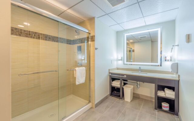 Quality Inn Sunshine Suites