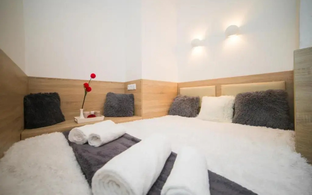 Mini Economy apartments in the central part of Lviv- Krekhivska 7