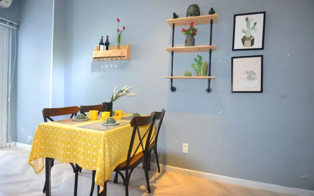The Crystal Apartment