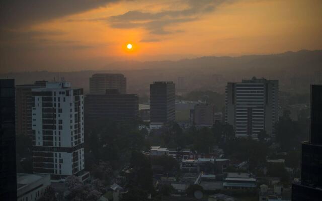 Clarion Suites Guatemala City