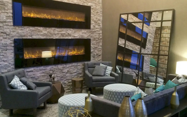 Sandman Hotel Oakville