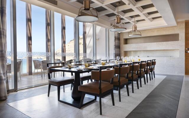 Jumeirah Muscat Bay