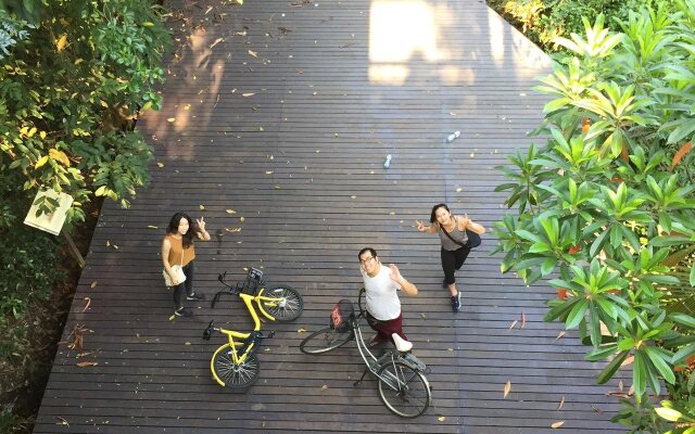 Local Time Bangkok - Hostel