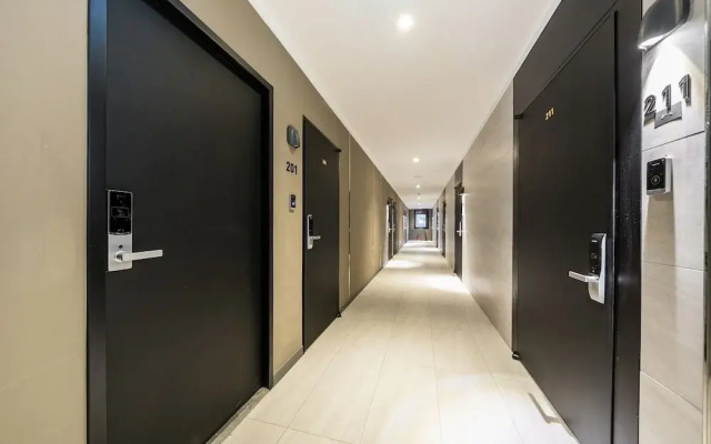 Brown Dot Hotel Suwon