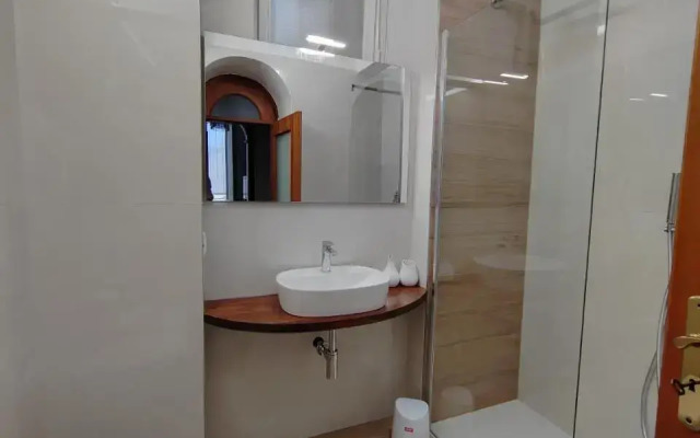 ReggiaHome Apartment