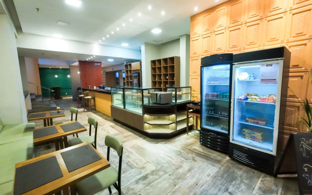 Golden Tulip Goiania Address