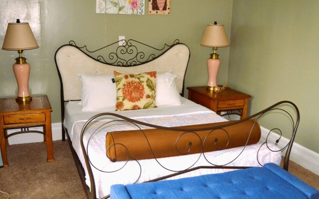 7-bedroom Retreat Sleeps 13