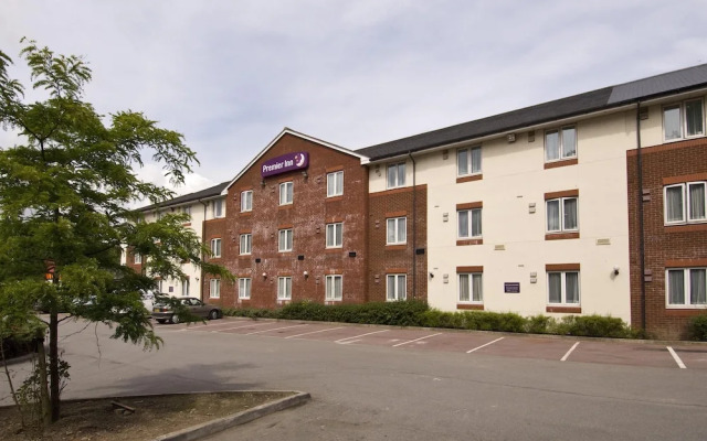 Premier Inn Newport Wales - M4 J24