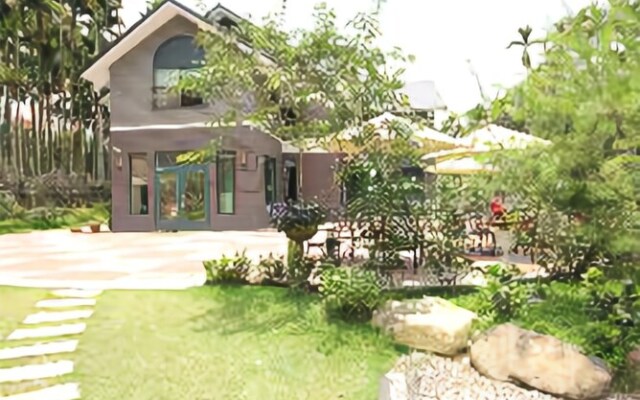 Yujue Holiday Villa