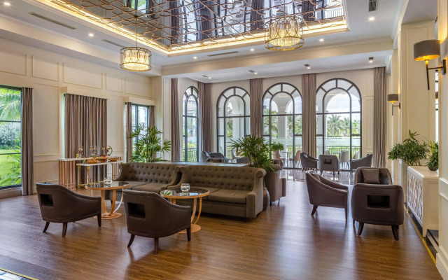 Melia Vinpearl Cam Ranh Beach Resort