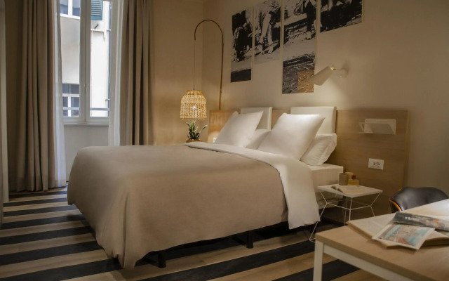 Room Select Via Veneto