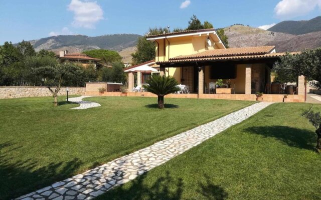 "villa Thalia Luxury & Charme On Sperlonga's Hill"