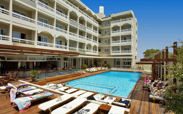 Athineon Hotel