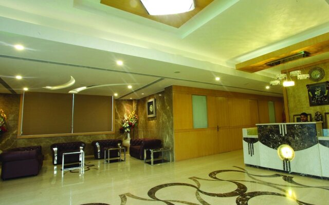 Wingston A Treehouse Hotel-Goverdhan