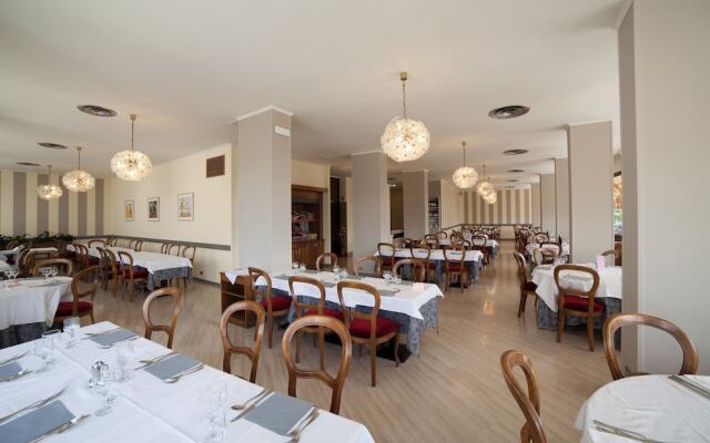 Hotel Miralago