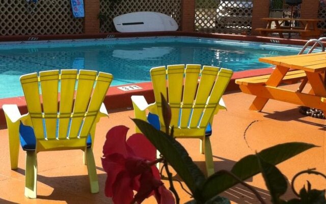 The Bridge At Cordova Boutique Hotel And Hostel