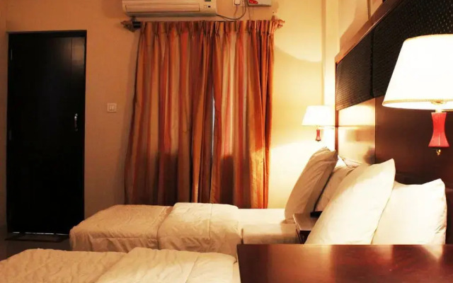 OYO 5597 Hotel Sea Pearl
