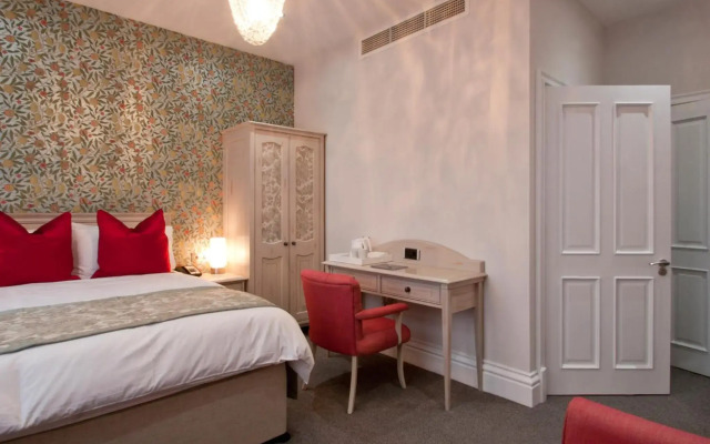 W12 Rooms