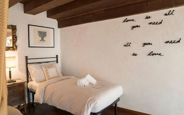 Hemeras Boutique House Pepi