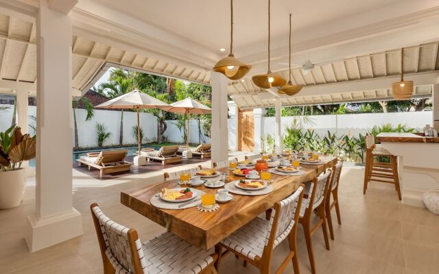 Villa Lisabella by Villa Finder