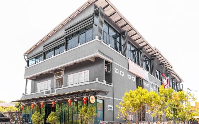 Orbit Key Hotel