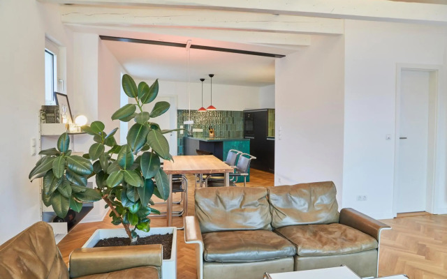 Klimatisierte Wohnung mit großer Terrasse