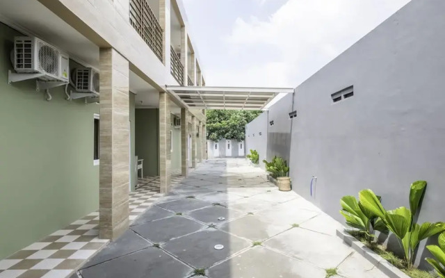 Oyo 1706 Griya Jasmine Syariah