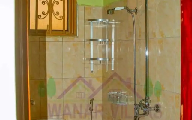 Lwanar Villas and Apartments
