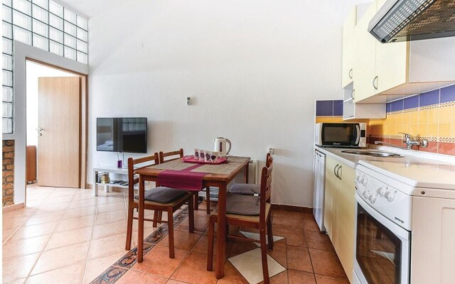 Stunning Home in Mandre With Wifi and 1 Bedrooms