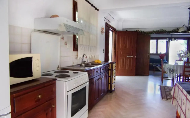 Vaso's Bay House