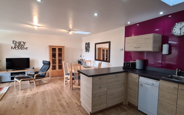 Owl Barn, Sisland - Spacious Apartment