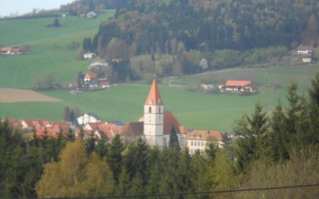 Privatzimmer Haus Gschweitl