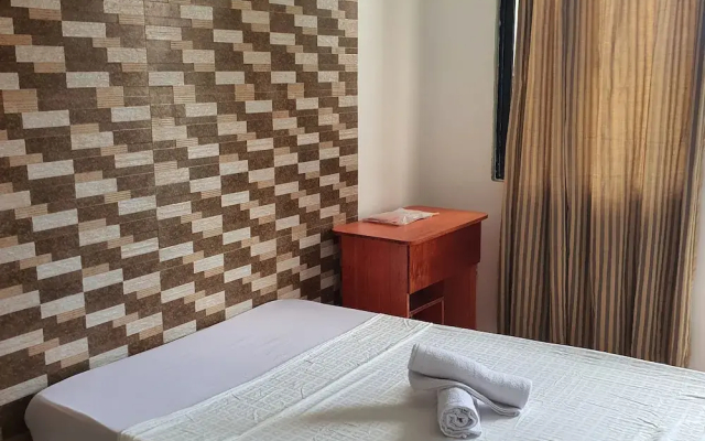 AOSMECPoolCamp Hotel