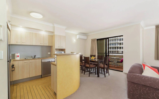Spring Hill Central Apartments