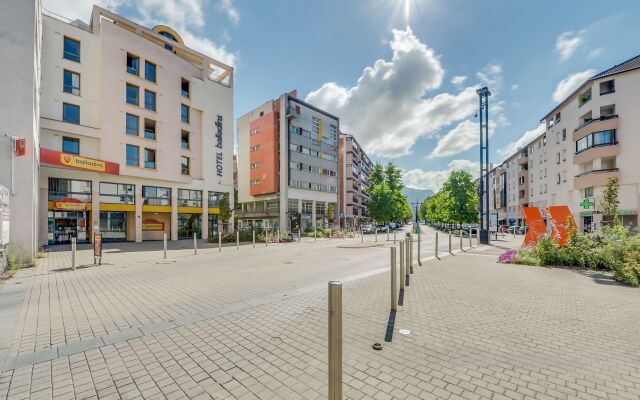 Ibis Annecy Cran Gevrier Hotel
