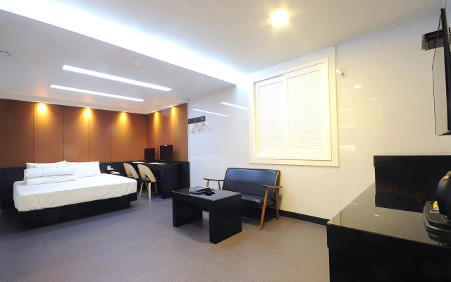 WA Hotel Nampo