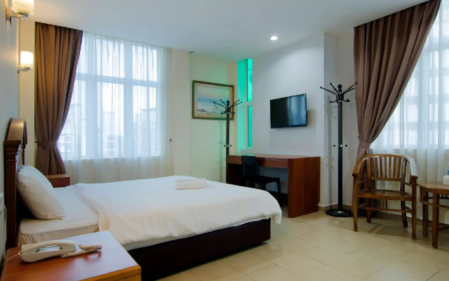LKS Hotel