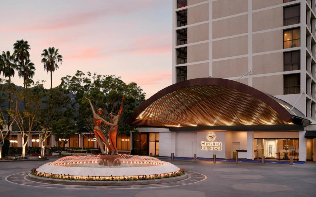 Sheraton Universal Hotel