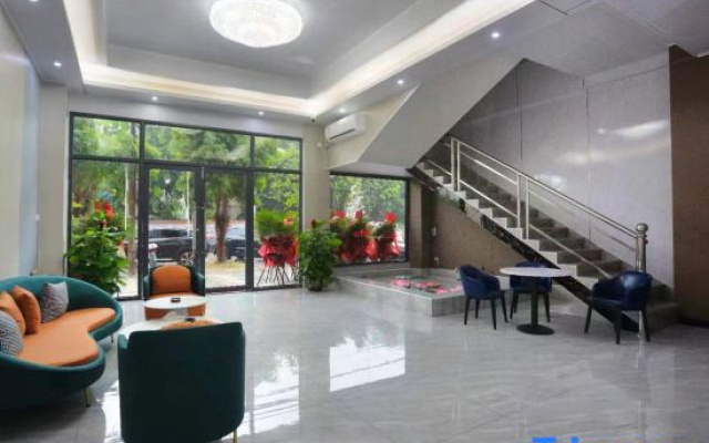 Haikou Wangquan Movie Homestay (Meilan Airport)