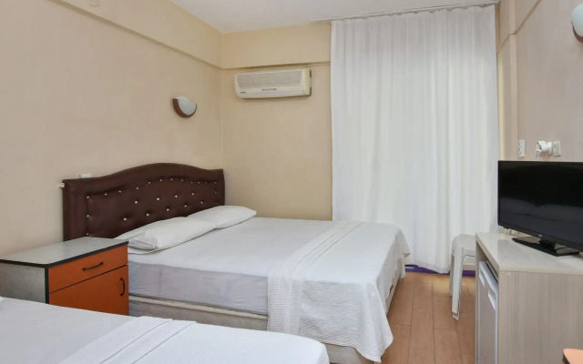 Nil Hotel